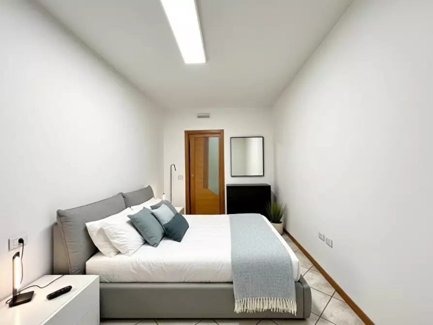 Immagine 14 di Appartamento in vendita  in Via Lionello Levi Sandri 35 a Brescia