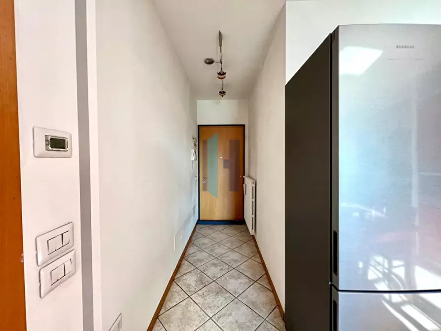 Immagine 24 di Appartamento in vendita  in Via Lionello Levi Sandri 35 a Brescia