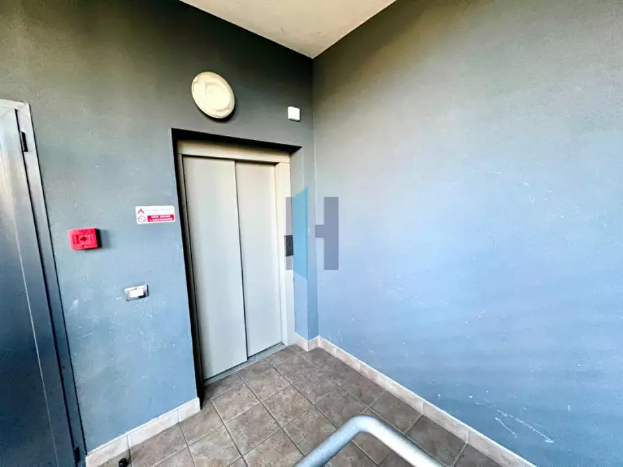 Immagine 30 di Appartamento in vendita  in Via Lionello Levi Sandri 35 a Brescia