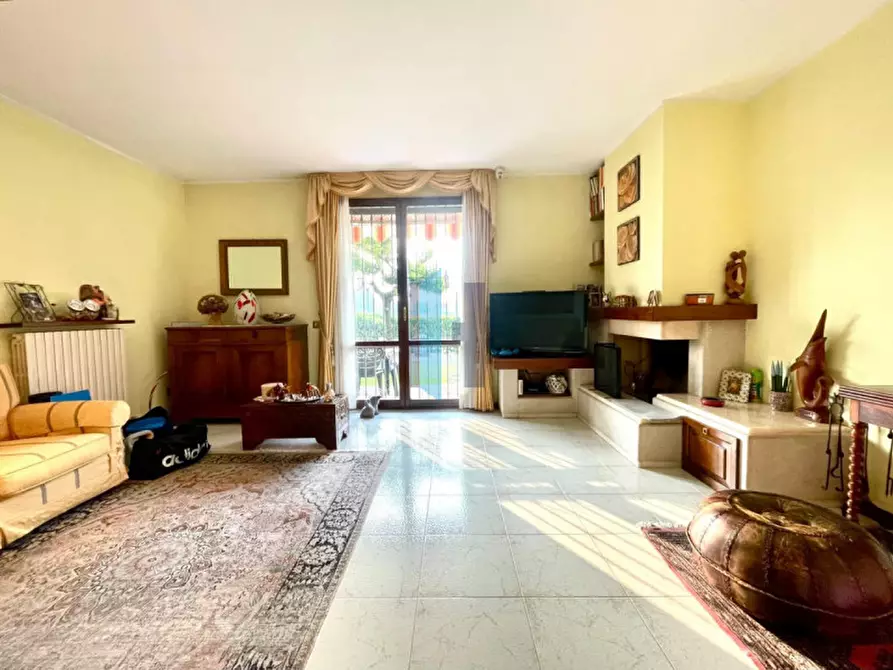 Immagine 2 di Villetta a schiera in vendita  in Via Andrea del Verrocchio 399 a Brescia