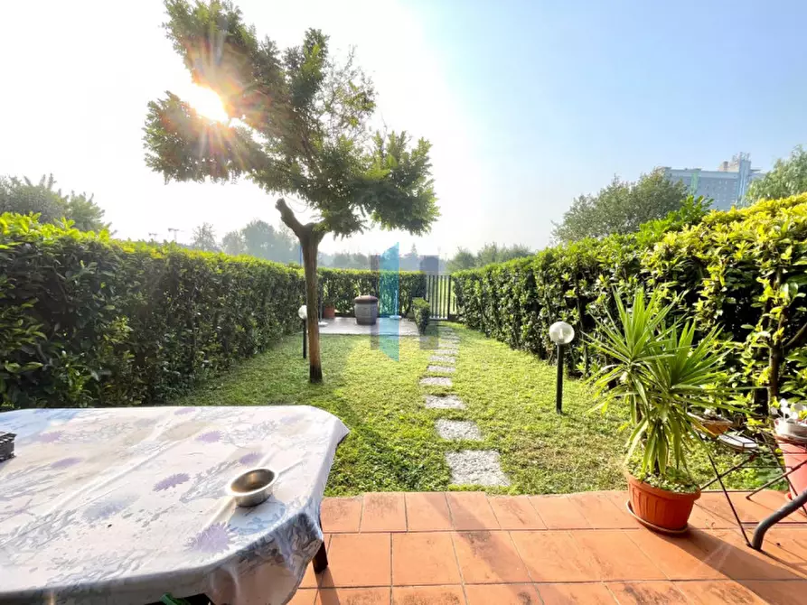 Immagine 12 di Villetta a schiera in vendita  in Via Andrea del Verrocchio 399 a Brescia