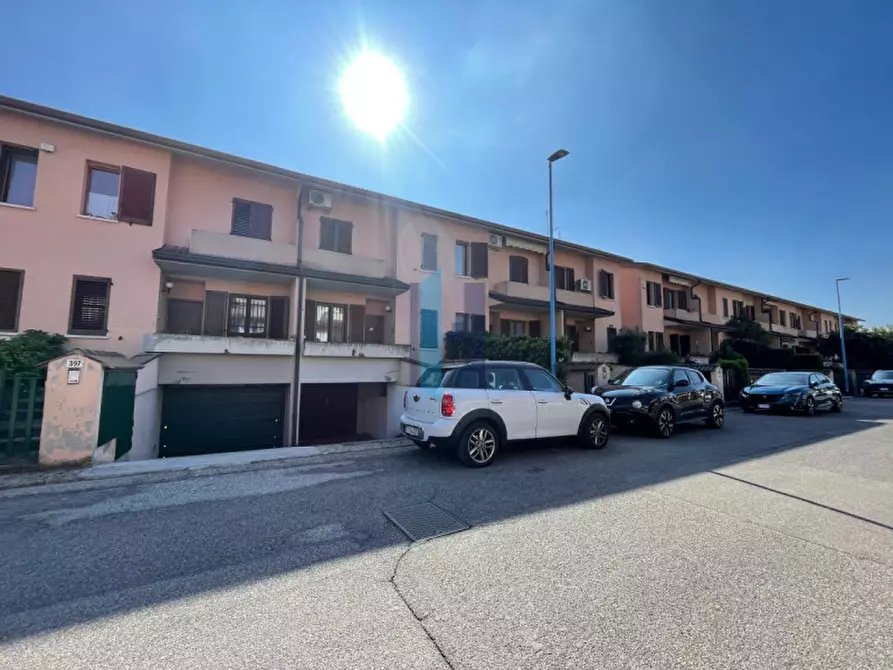 Immagine 37 di Villetta a schiera in vendita  in Via Andrea del Verrocchio 399 a Brescia