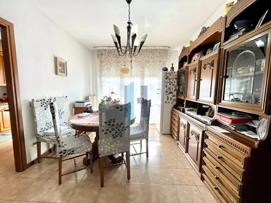 Immagine 4 di Villetta a schiera in vendita  in via Cimabue 145 a Brescia