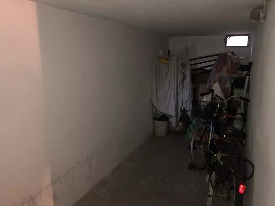 Immagine 13 di Appartamento in vendita  in Viale Umbria a Chioggia