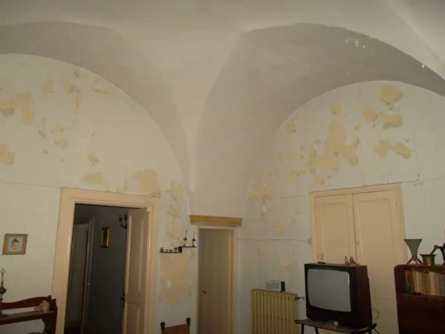 Immagine 2 di Villa in vendita  a Alezio