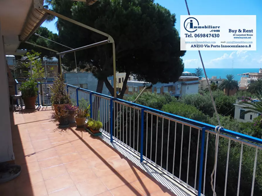 Immagine 1 di Attico in vendita  in VIA DELL OMBRA a Anzio