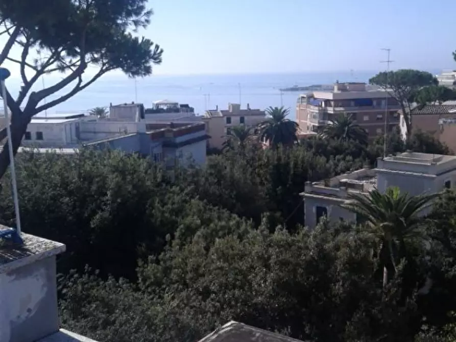 Immagine 4 di Attico in vendita  in VIA DELL OMBRA a Anzio