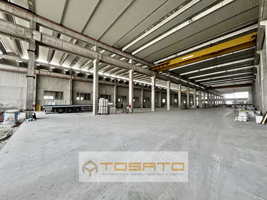 Immagine 2 di Capannone industriale in affitto  a Cittadella
