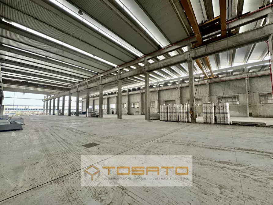 Immagine 9 di Capannone industriale in affitto  a Cittadella