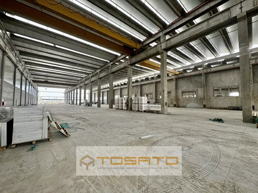 Immagine 10 di Capannone industriale in affitto  a Cittadella
