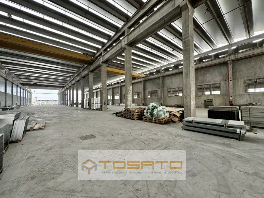 Immagine 11 di Capannone industriale in affitto  a Cittadella