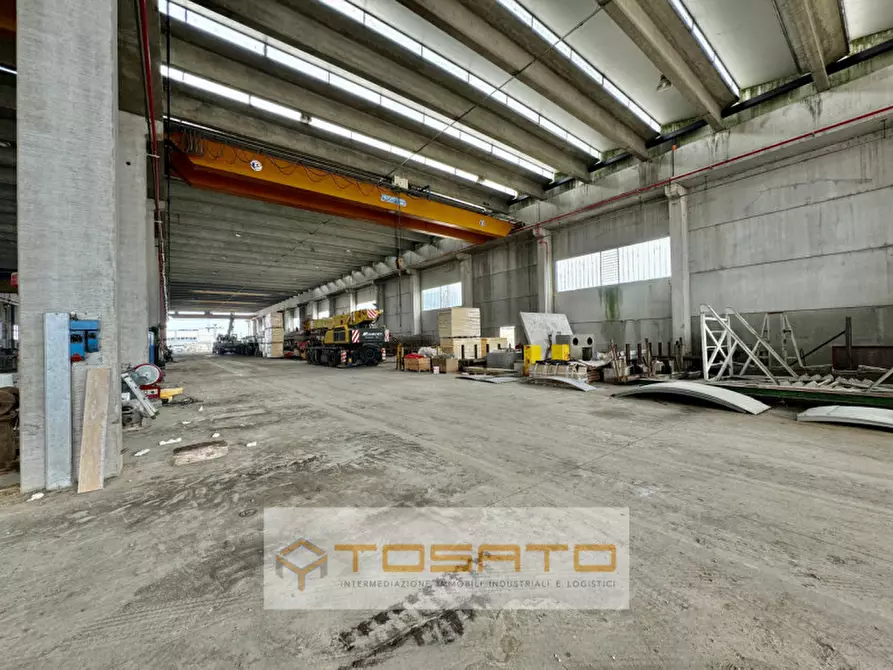 Immagine 19 di Capannone industriale in affitto  a Cittadella