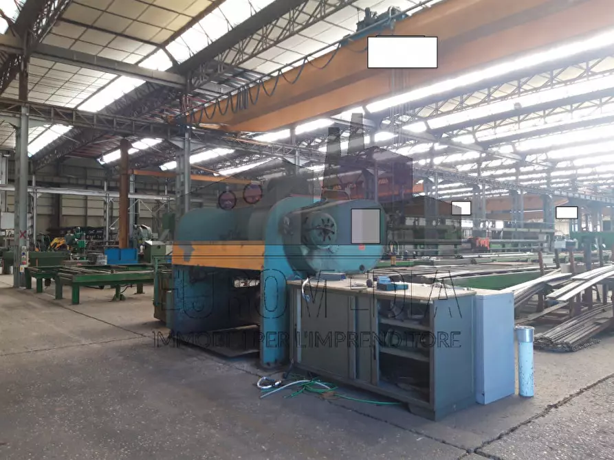 Immagine 2 di Capannone industriale in affitto  in Via del Lavoro, 1 a Montecchio Maggiore