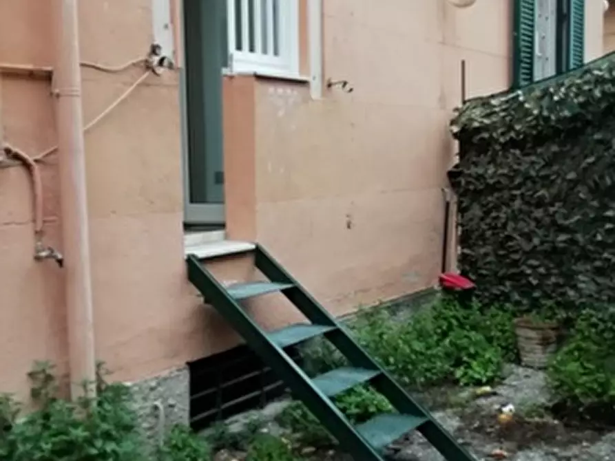 Immagine 13 di Appartamento in affitto  in Via Palizzi 70 a Napoli