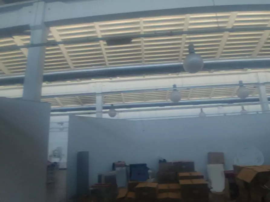 Immagine 17 di Attività commerciale in affitto  in VIA CASSINELLA a Vimodrone