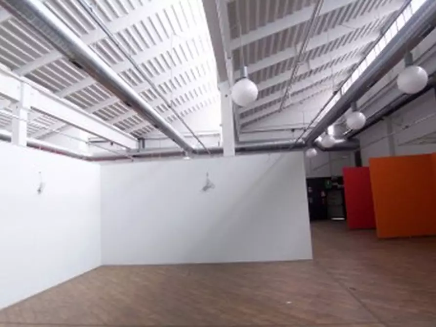 Immagine 20 di Attività commerciale in affitto  in VIA CASSINELLA a Vimodrone