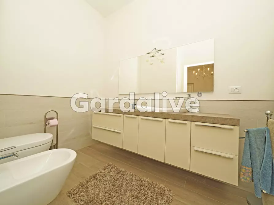 Immagine 11 di Casa bifamiliare in vendita  in Via San Procolo 9 a San Felice Del Benaco