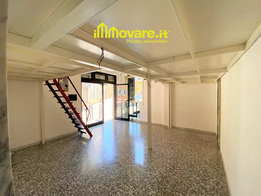 Immagine 4 di Ufficio in affitto  in Via Gioberti 10 a Triggiano