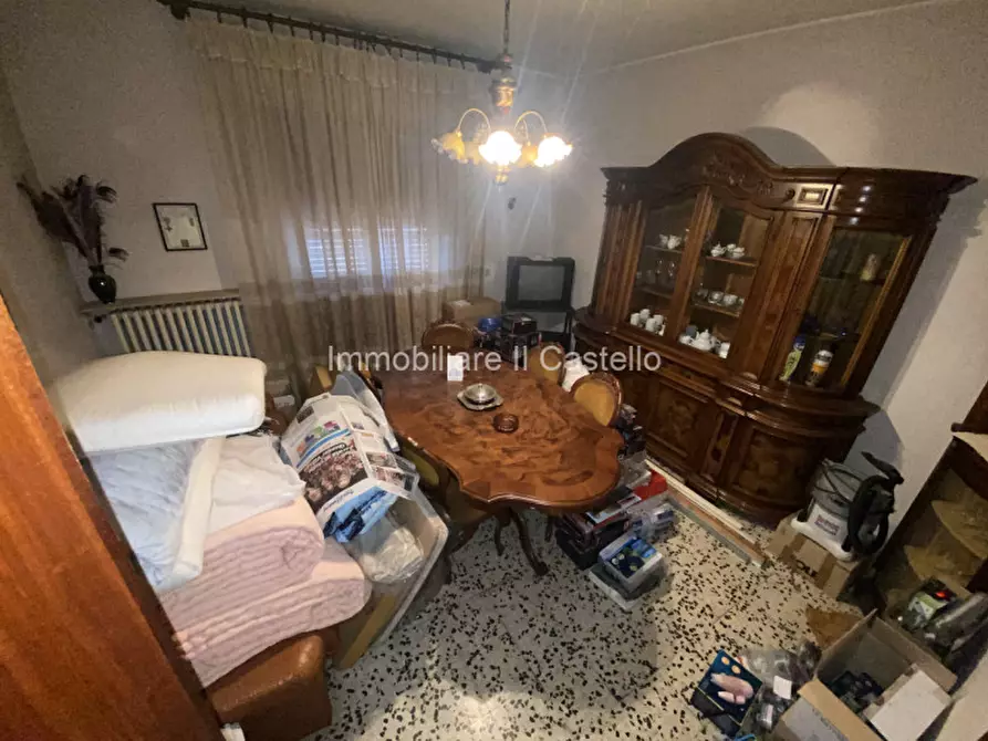 Immagine 5 di Casa indipendente in vendita  in via Carducci a Castiglione Del Lago