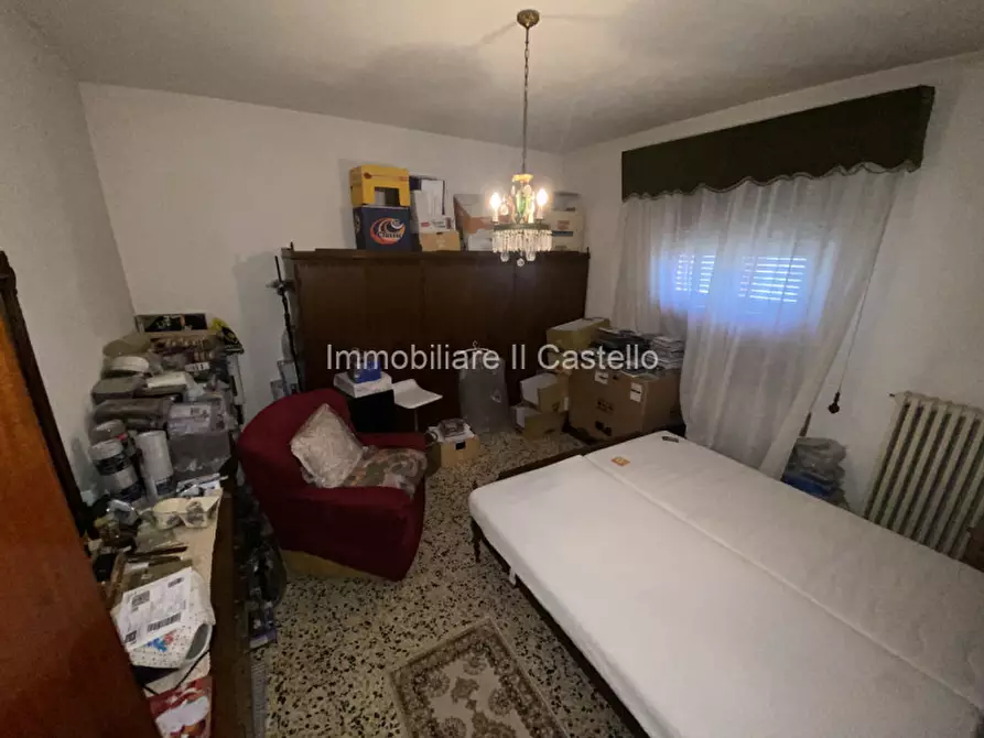 Immagine 6 di Casa indipendente in vendita  in via Carducci a Castiglione Del Lago