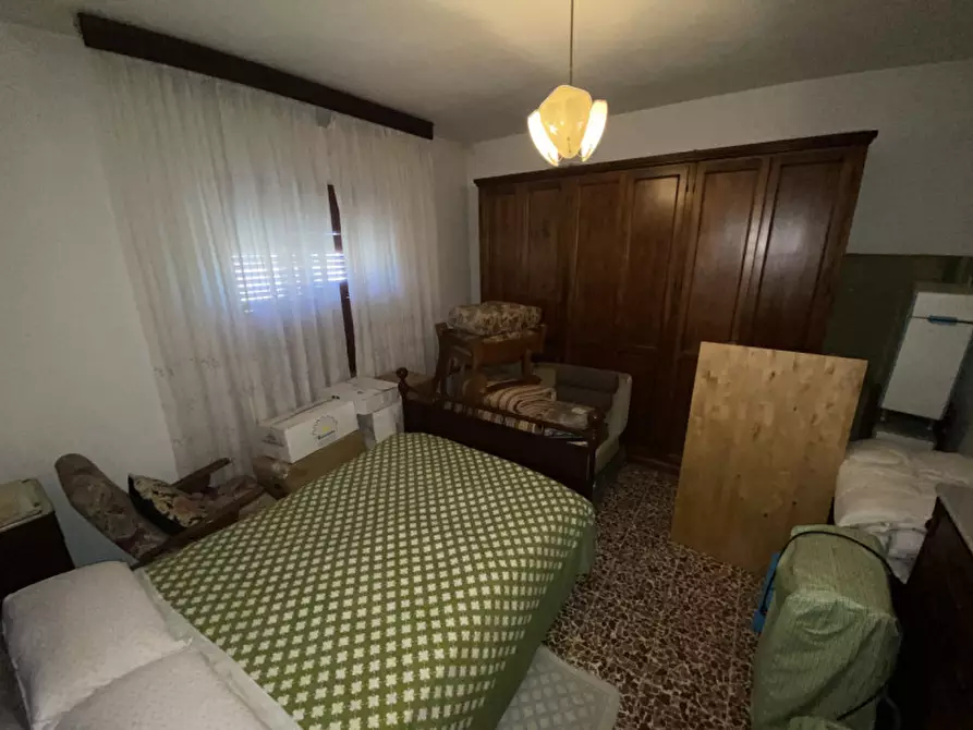 Immagine 22 di Casa indipendente in vendita  in via Carducci a Castiglione Del Lago