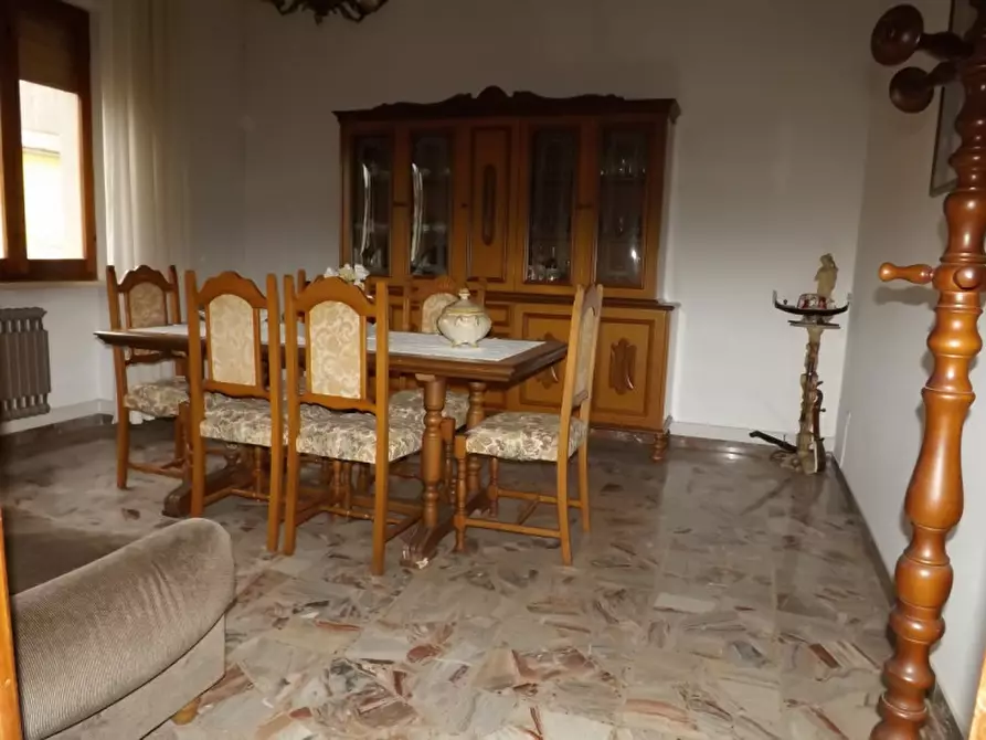 Immagine 1 di Casa indipendente in vendita  a Senigallia