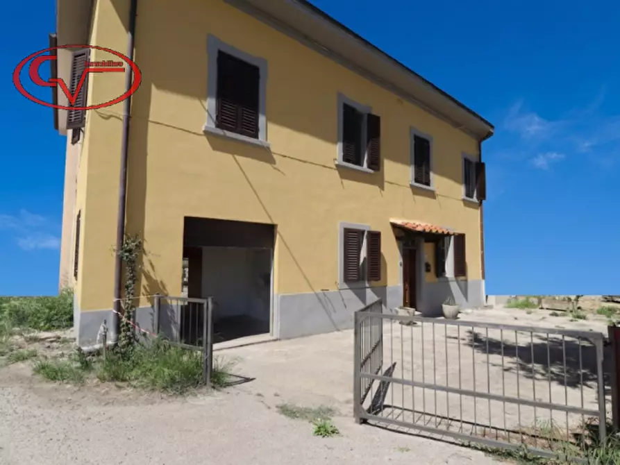 Immagine 1 di Villetta a schiera in vendita  in via di camminlungo a Montevarchi