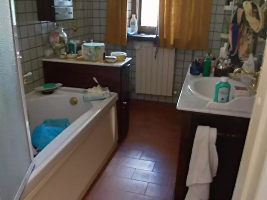 Immagine 9 di Rustico / casale in vendita  a Lisciano Niccone