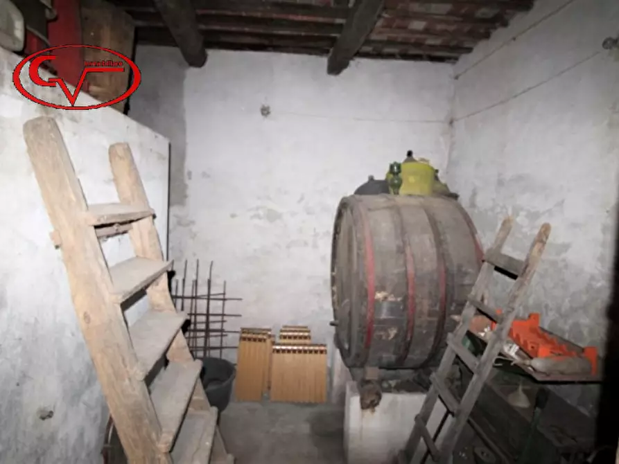 Immagine 21 di Villa in vendita  in setteponti a Reggello