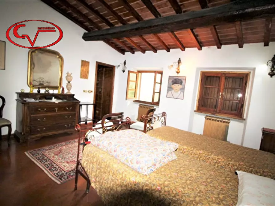 Immagine 30 di Villa in vendita  in setteponti a Reggello