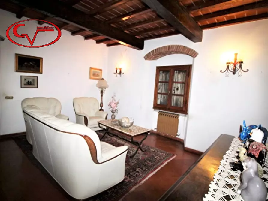 Immagine 36 di Villa in vendita  in setteponti a Reggello