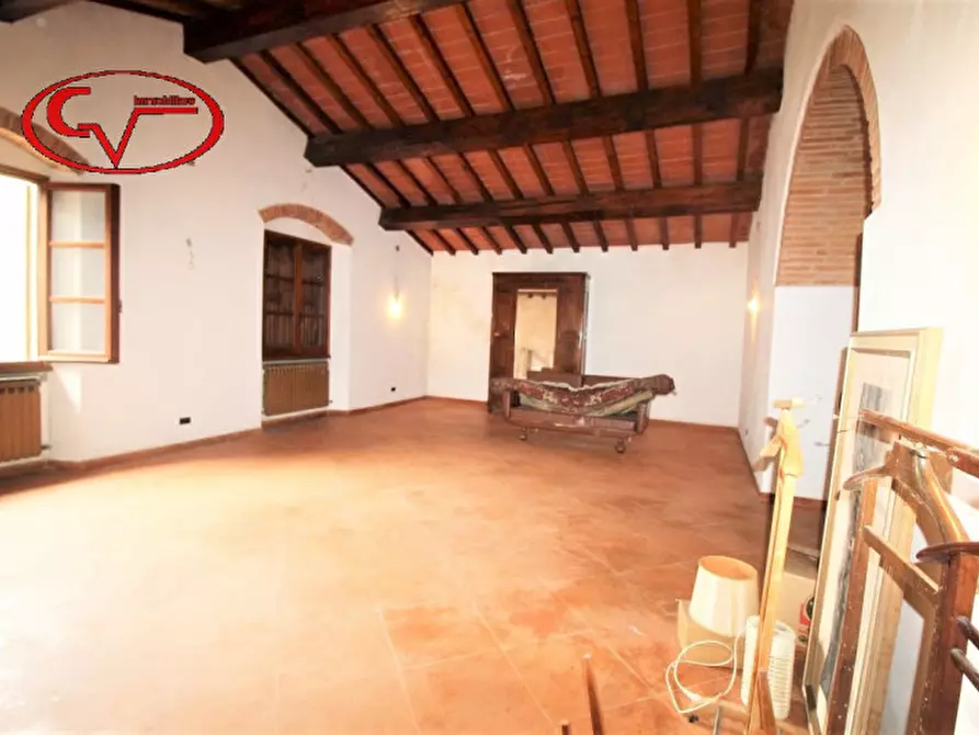 Immagine 45 di Villa in vendita  in setteponti a Reggello