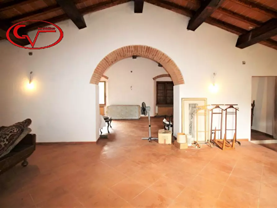 Immagine 48 di Villa in vendita  in setteponti a Reggello