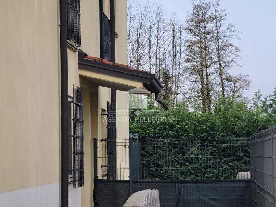 Immagine 1 di Villetta a schiera in affitto  in strada statale Pasubio a Vicenza