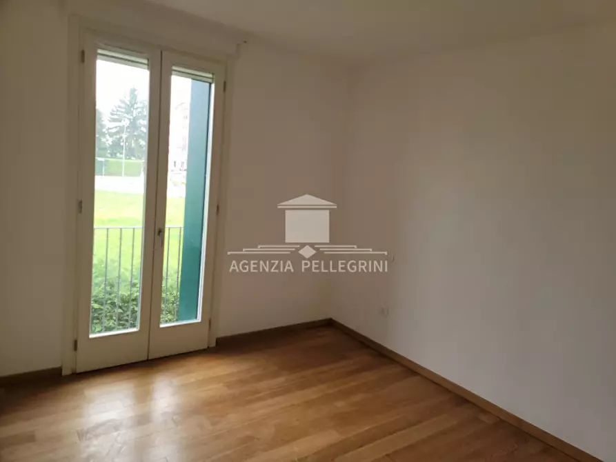 Immagine 10 di Villetta a schiera in affitto  in strada statale Pasubio a Vicenza