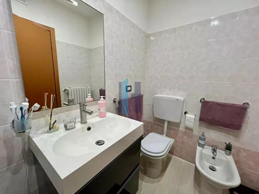 Immagine 34 di Appartamento in vendita  in Via Lionello Levi Sandri 21 a Brescia