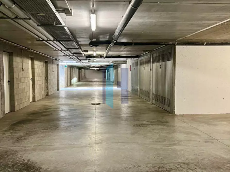 Immagine 38 di Appartamento in vendita  in Via Lionello Levi Sandri 21 a Brescia