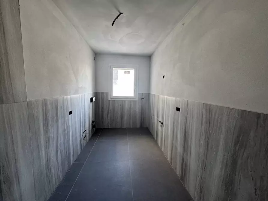 Immagine 4 di Casa trifamiliare in vendita  a Camponogara