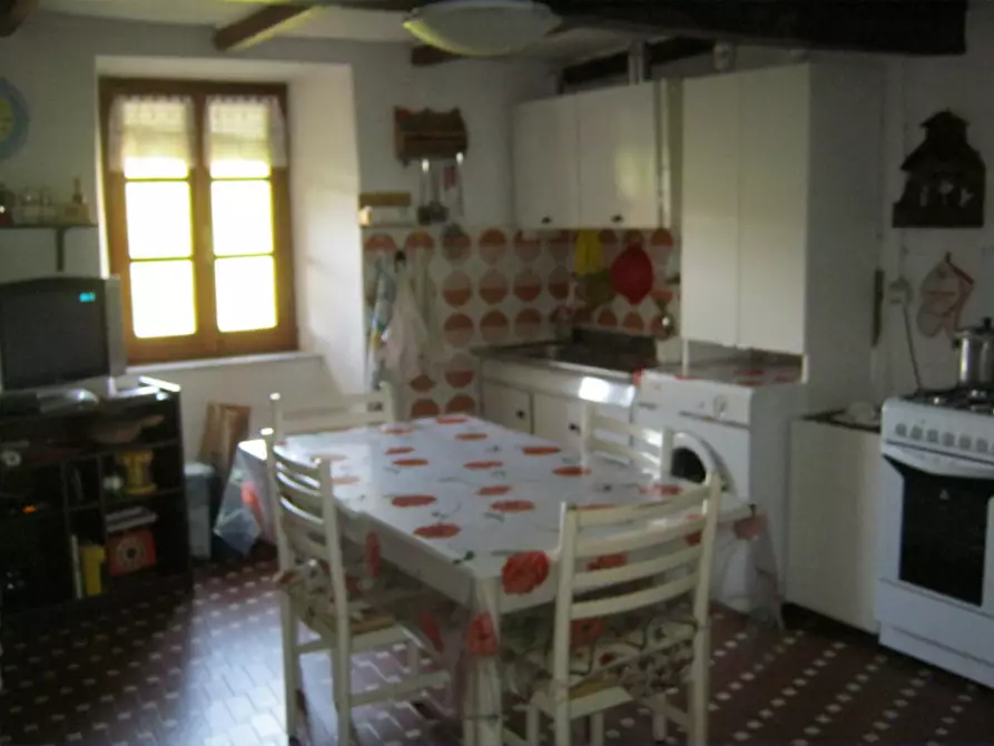 Immagine 16 di Rustico / casale in vendita  in Frazione Antara a Zeri