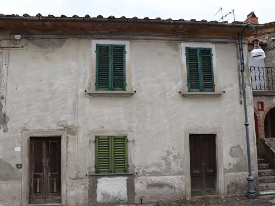 Immagine 1 di Villetta a schiera in vendita  in nusenna 22 a Gaiole In Chianti