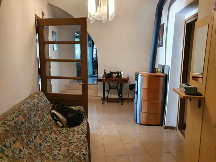 Immagine 19 di Appartamento in vendita  a Cavizzana