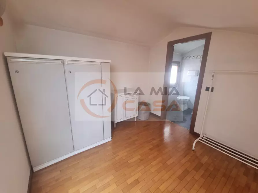Immagine 4 di Camera in affitto  in piazza capuzzo a Legnaro