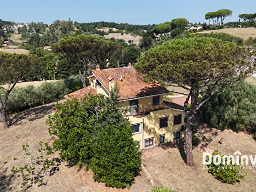 Immagine 8 di Villa in vendita  in VIA ARTURO POMPEATI LUCHINI a Fiumicino