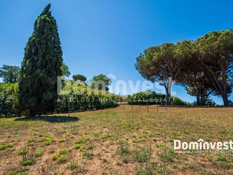Immagine 17 di Villa in vendita  in VIA ARTURO POMPEATI LUCHINI a Fiumicino