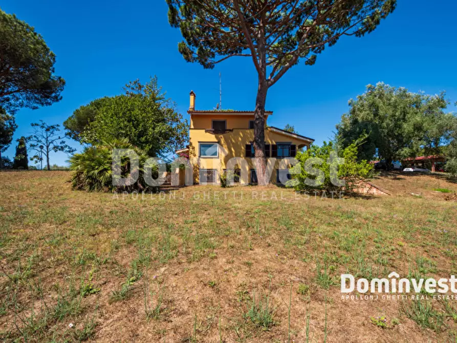 Immagine 19 di Villa in vendita  in VIA ARTURO POMPEATI LUCHINI a Fiumicino
