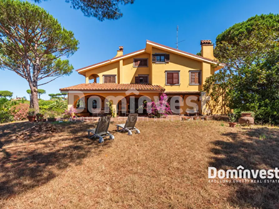 Immagine 23 di Villa in vendita  in VIA ARTURO POMPEATI LUCHINI a Fiumicino