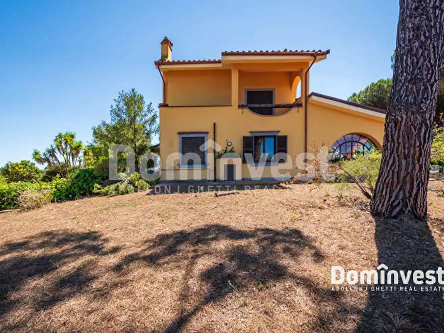 Immagine 27 di Villa in vendita  in VIA ARTURO POMPEATI LUCHINI a Fiumicino