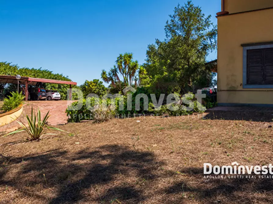 Immagine 28 di Villa in vendita  in VIA ARTURO POMPEATI LUCHINI a Fiumicino