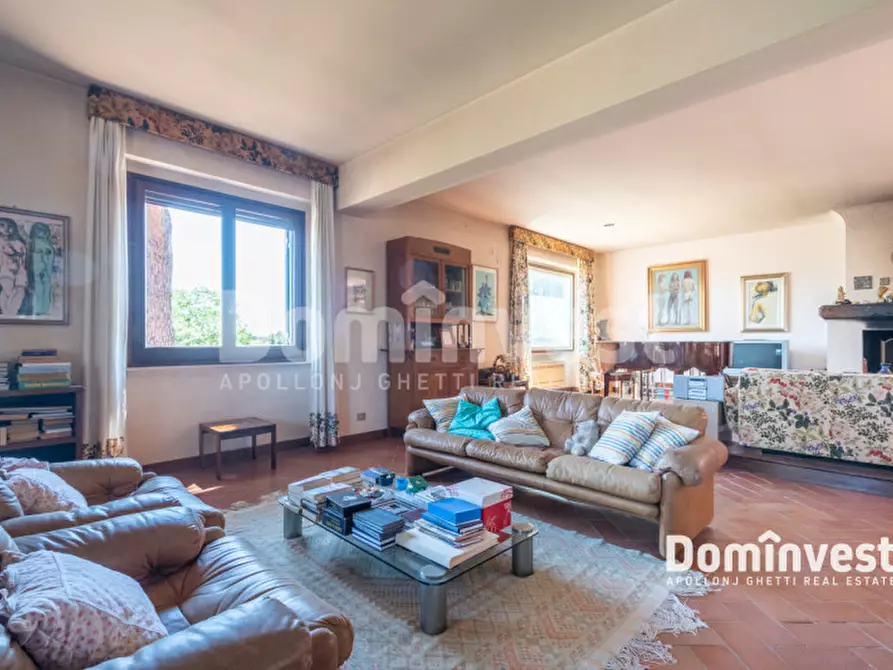 Immagine 41 di Villa in vendita  in VIA ARTURO POMPEATI LUCHINI a Fiumicino