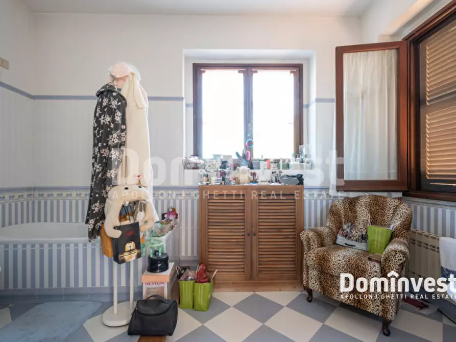 Immagine 60 di Villa in vendita  in VIA ARTURO POMPEATI LUCHINI a Fiumicino